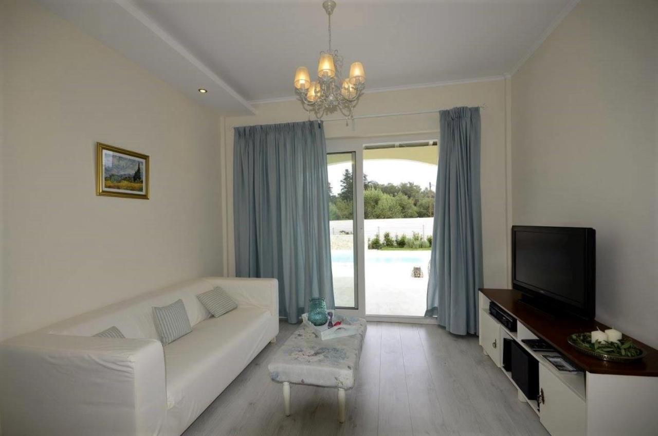 Villa Evanna Lefkimmi  Exterior foto